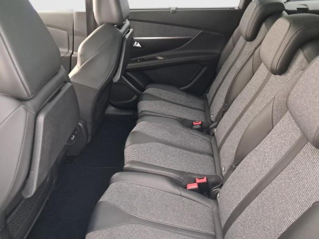 Peugeot 5008  PureTech 180 