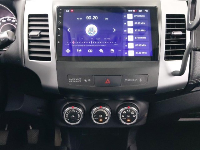 Mitsubishi Outlander  2.2 DI-D 
