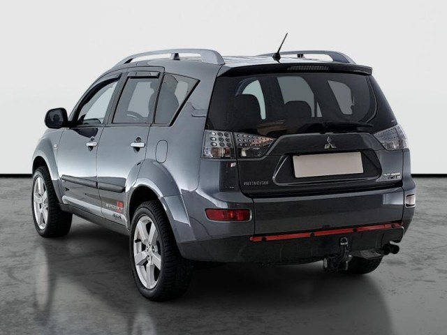 Mitsubishi Outlander  2.0 DI-D 