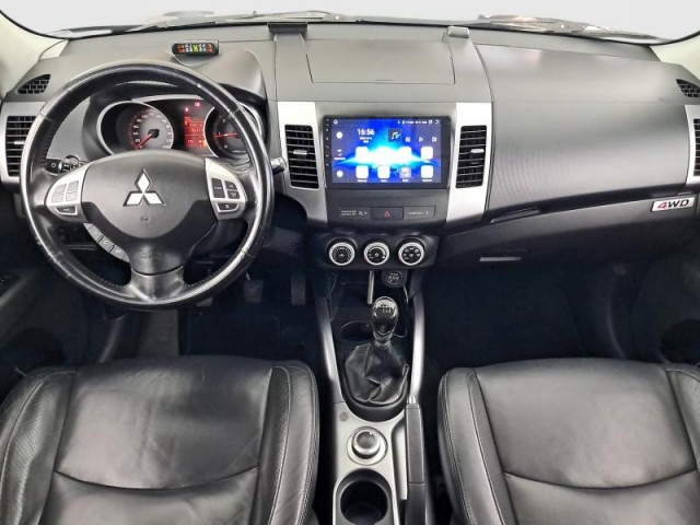 Mitsubishi Outlander  2.0 DI-D 