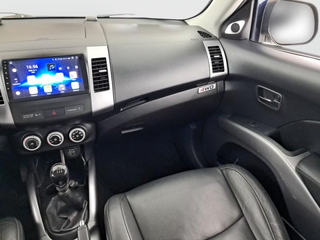Mitsubishi Outlander  2.0 DI-D 