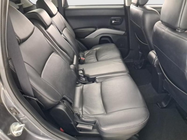 Mitsubishi Outlander  2.0 DI-D 