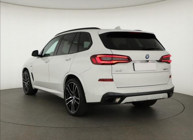 BMW X5  xDrive45e iPerf. M Paket