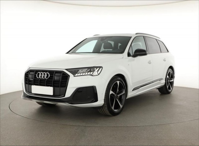 Audi Q7  50 TDI S-line