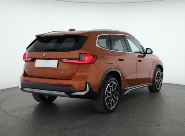 BMW X1  sDrive18i xLine