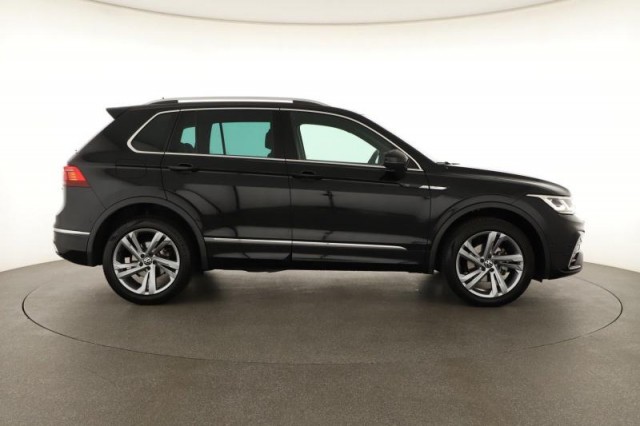 Volkswagen Tiguan  2.0 TDI R-Line