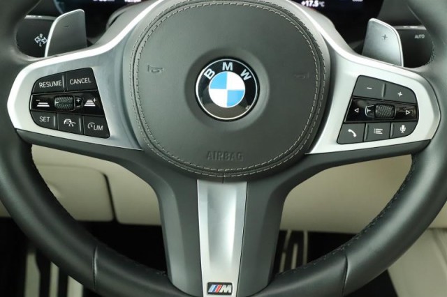 BMW X6  xDrive30d M Paket