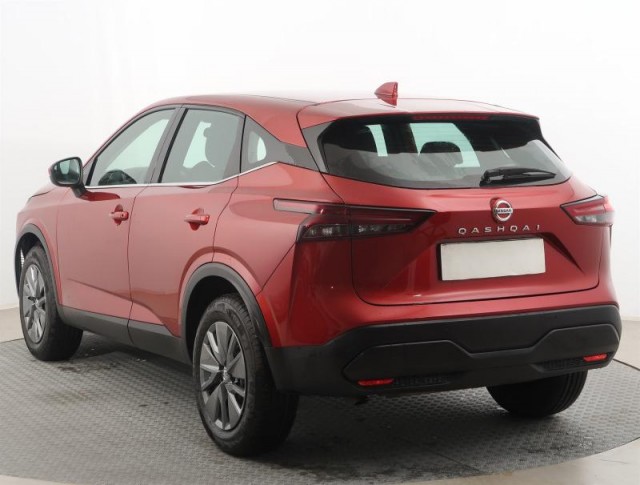 Nissan Qashqai  1.3 DIG-T 