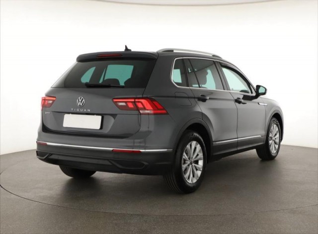 Volkswagen Tiguan  1.5 TSI 