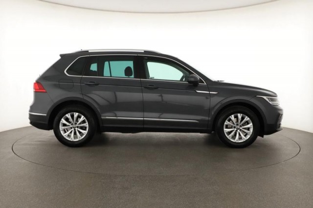 Volkswagen Tiguan  1.5 TSI 