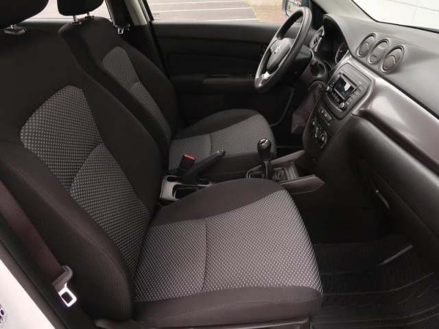 Suzuki Vitara  1.0 BoosterJet 