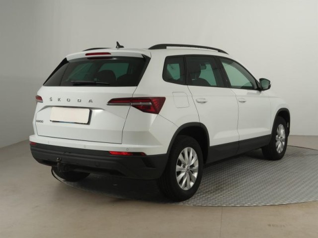 Škoda Karoq  1.0 TSI Ambition