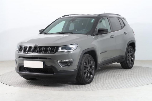 Jeep Compass  1.3 T-GDI 