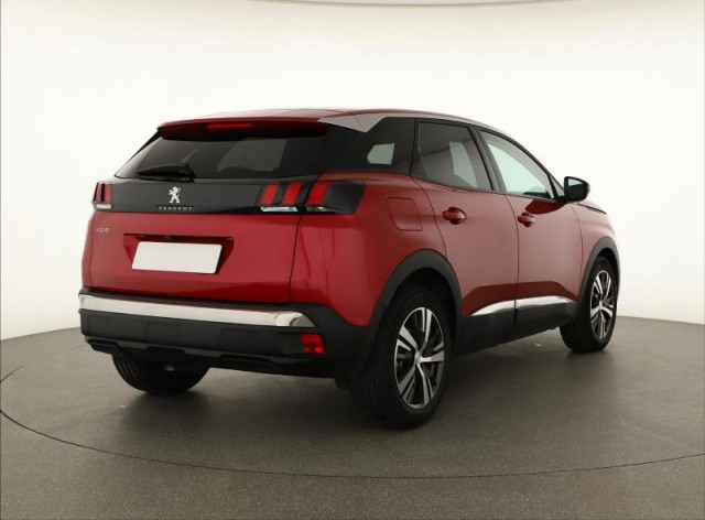 Peugeot 3008  1.2 PureTech Allure