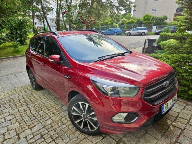 Ford Kuga 2,0   Prodám Ford KUGA ST-LinE