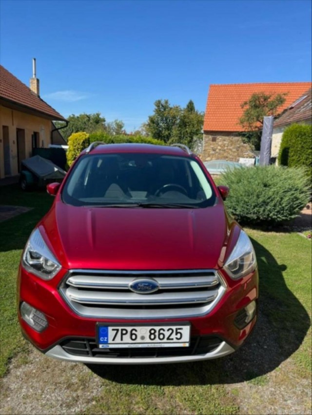 Ford Kuga 1,5   Ford Kuga - vada motoru