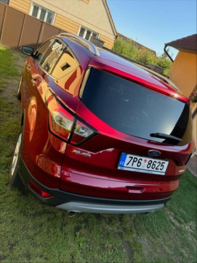 Ford Kuga 1,5   Ford Kuga - vada motoru