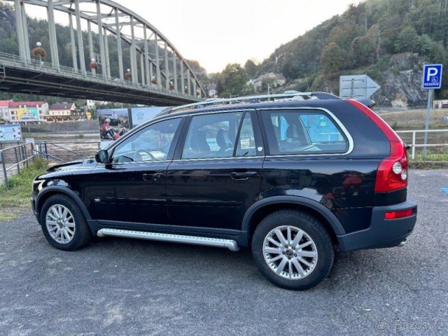 Volvo XC90 4x4 V8 AWD Executive