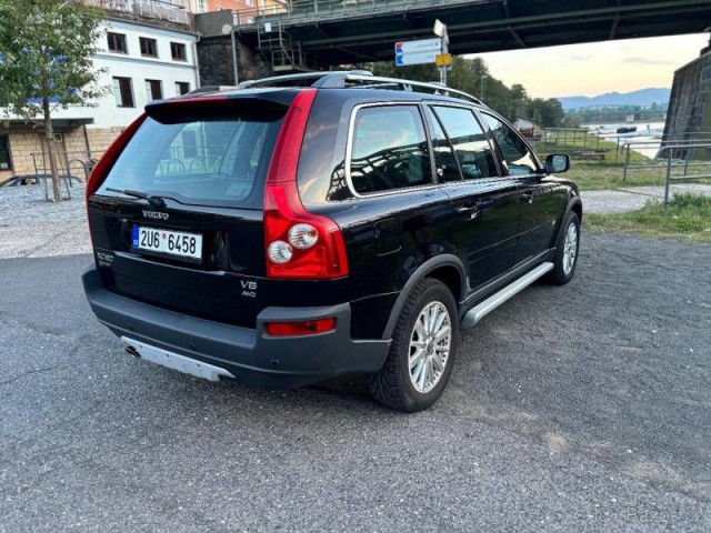 Volvo XC90 4x4 V8 AWD Executive