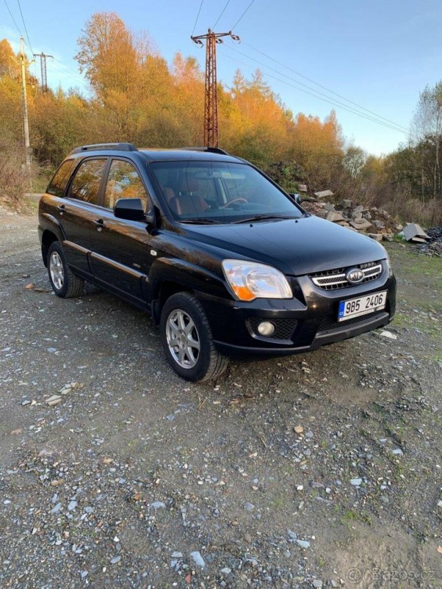 Kia Sportage 2,0   Kia Sportage CRDI 4x4 20