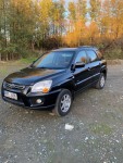 Kia Sportage 2,0   Kia Sportage CRDI 4x4 20