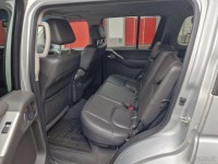 Nissan Pathfinder 2,5   Nissan Pathfinder DCi, 1