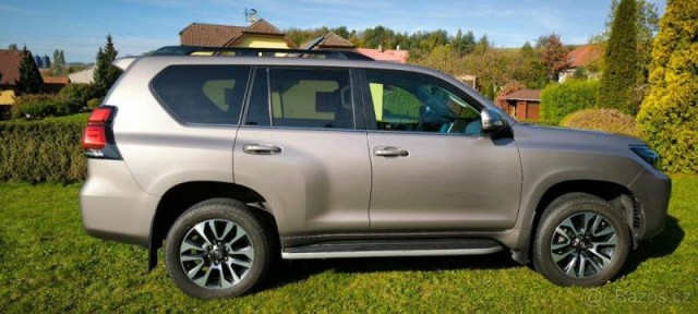 Toyota Land Cruiser Invincible r.v. 2021