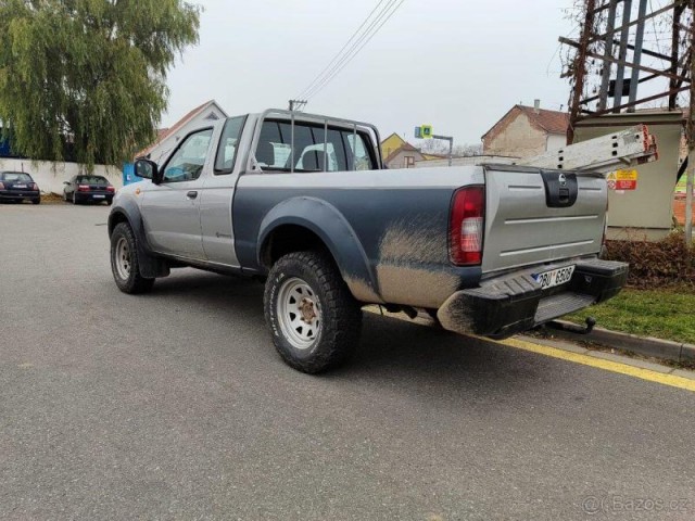 Nissan Navara 2,5   (4x4) - King Cab - 98kw