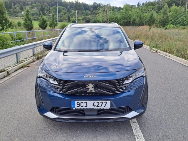 Peugeot 5008 1,5   r.v. 2021