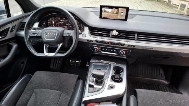 Audi Q7 S-line, 210kw, Matrix světla,