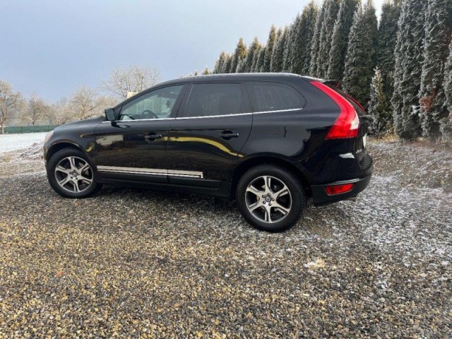 Volvo XC60 2,4   AWD, 4x4, 120kW