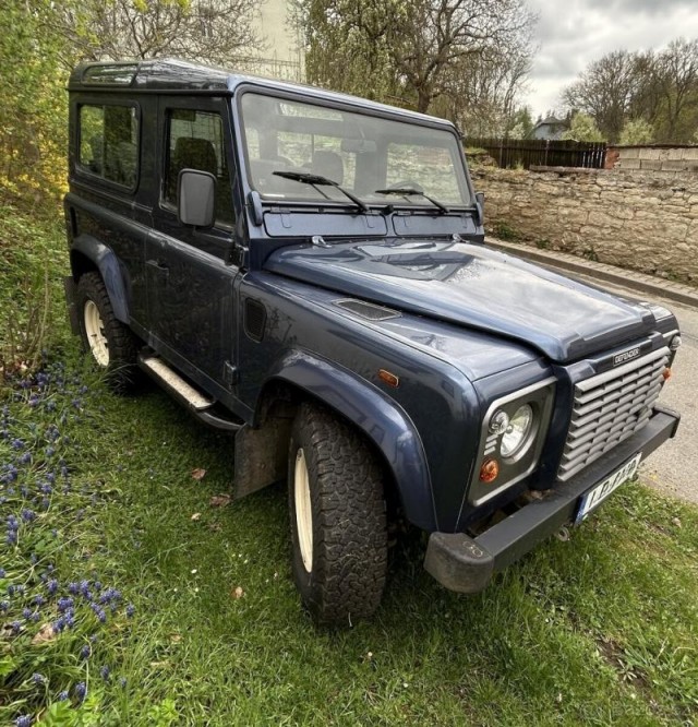 Land Rover Defender 2,5   90 STW