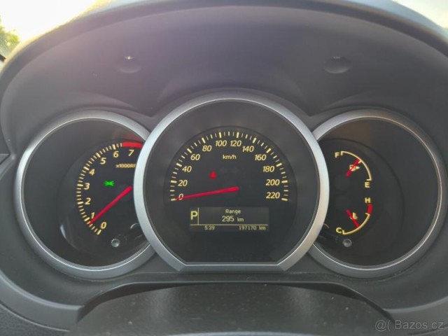 Suzuki Grand Vitara 3,2   V6