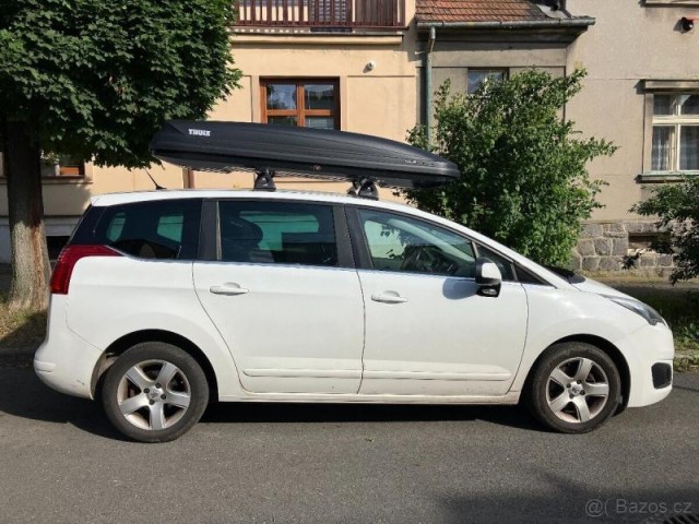 Peugeot 5008 2,0   HDi 110 kW, r.v. 2015, s