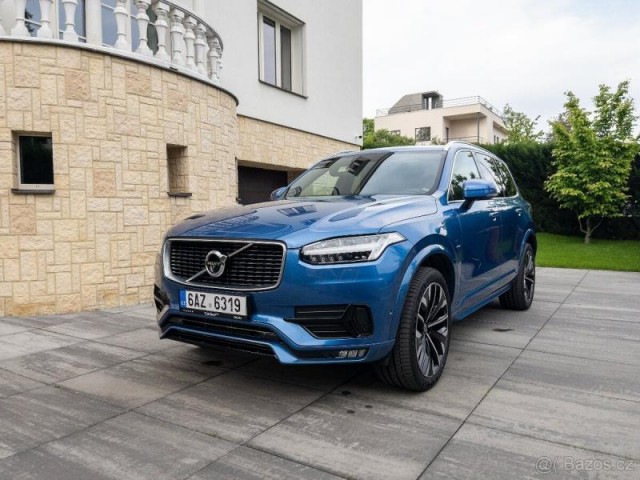Volvo XC90 R-Design Modrá 2018 63tis km