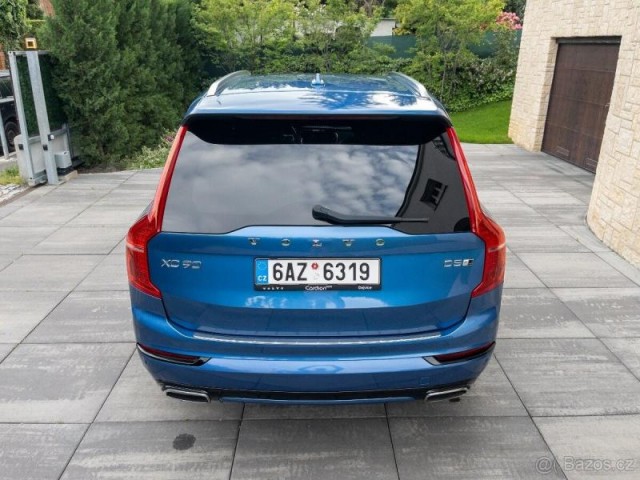 Volvo XC90 R-Design Modrá 2018 63tis km