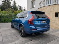 Volvo XC90 R-Design Modrá 2018 63tis km