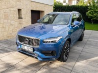 Volvo XC90 R-Design Modrá 2018 63tis km