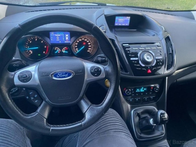 Ford Kuga 2,0   TDCi 103 kW, 4x4, r. v. 