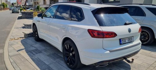 Volkswagen Touareg 3,0   TDI R-Line