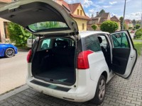 Peugeot 5008 2,0   HDi 110 kW, r.v. 2015, s