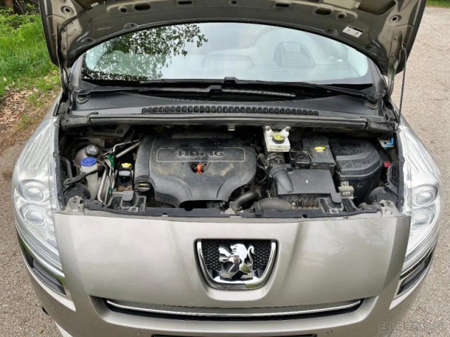 Peugeot 5008 2,0   HDi Allure