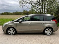 Peugeot 5008 2,0   HDi Allure