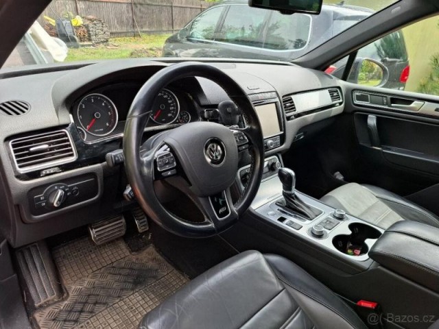 Volkswagen Touareg 3,0   R-Line V6 TDI Premium