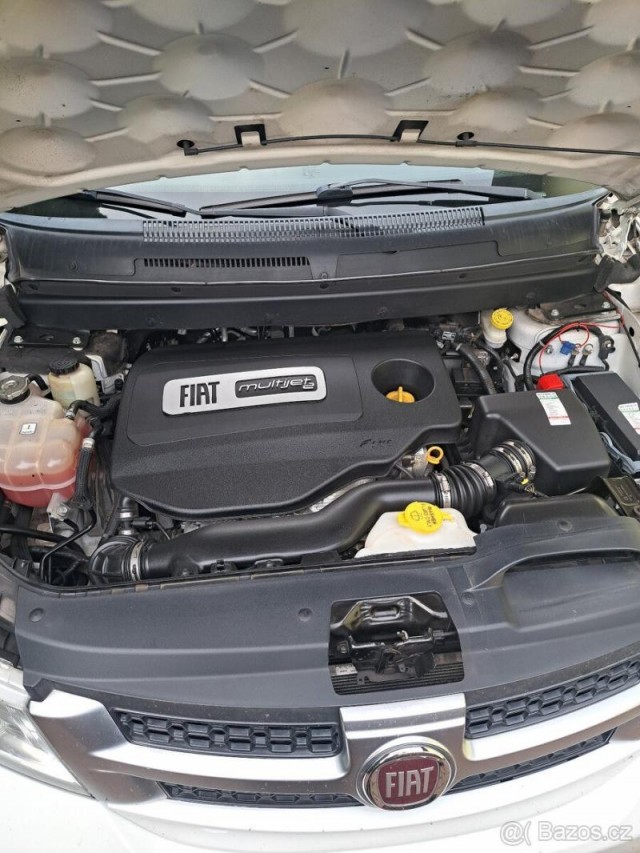 Fiat Freemont 