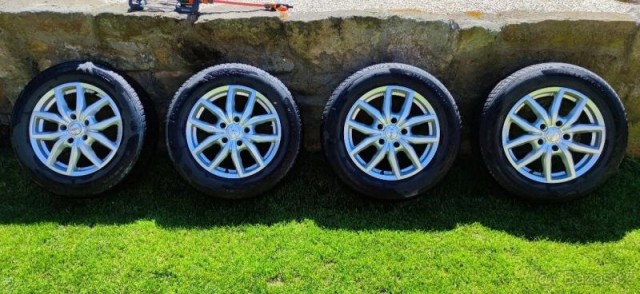 Fiat Freemont 2,0   125 kW - Prostorné a bez