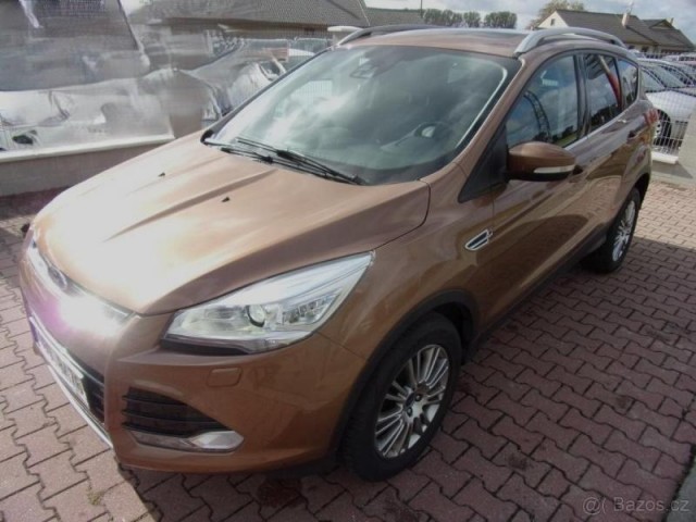 Ford Kuga 2,0   TDCI 4x4 titanium se stř