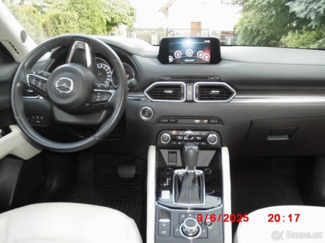 Mazda CX-5 2,5   benzín 4x4 AT