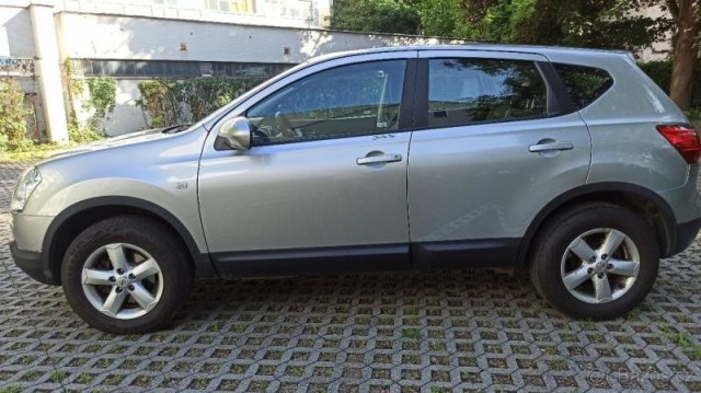 Nissan Qashqai 1,5   dCi (2008) – 2 sady kol