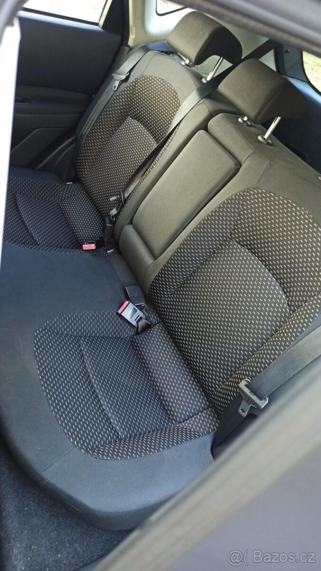 Nissan Qashqai 1,5   dCi (2008) – 2 sady kol